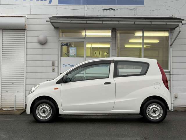 Daihatsu Mira 7