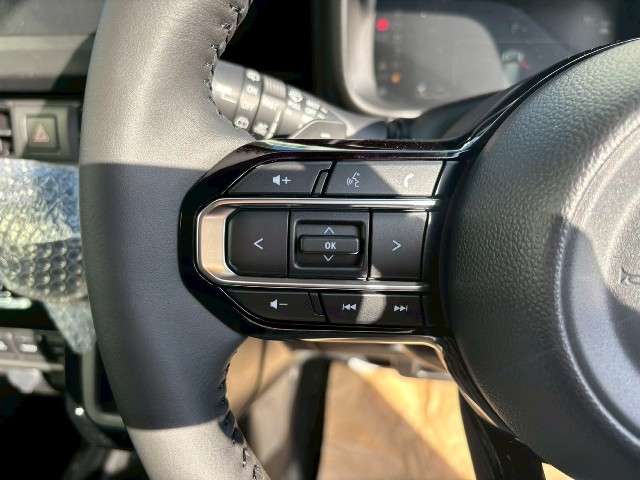 Suzuki XBEE 11