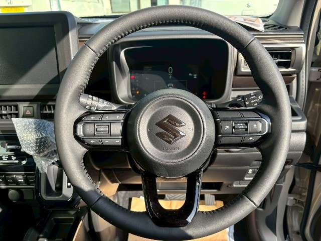 Suzuki XBEE 10