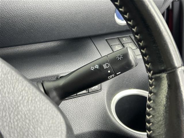 Toyota Sienta 11