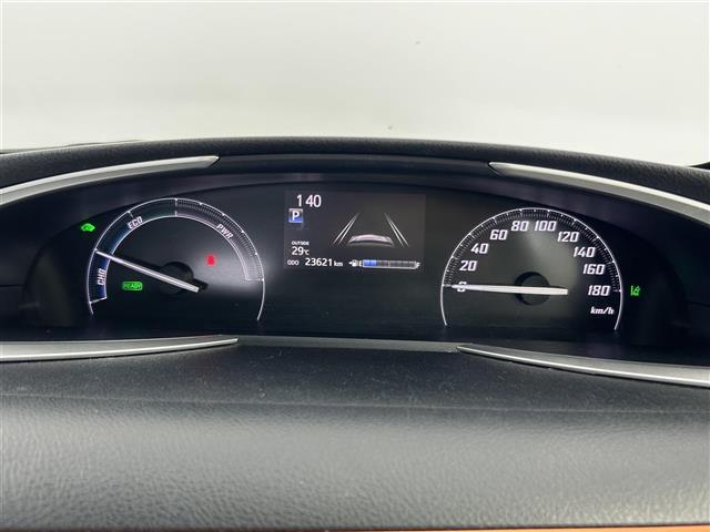 Toyota Sienta 7