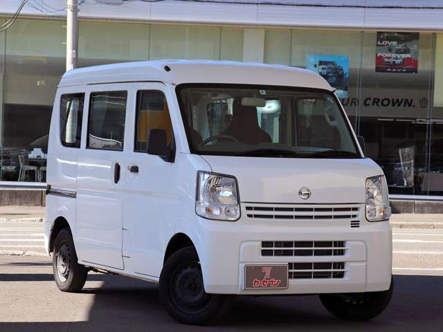 Nissan NV100 Clipper 4