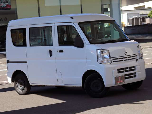 Nissan NV100 Clipper 6