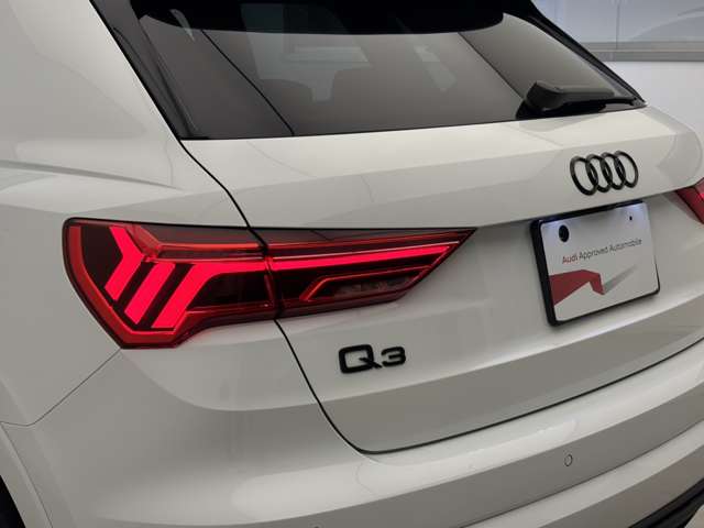 Audi Q3 7