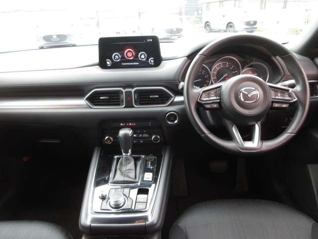 Mazda CX-8 4