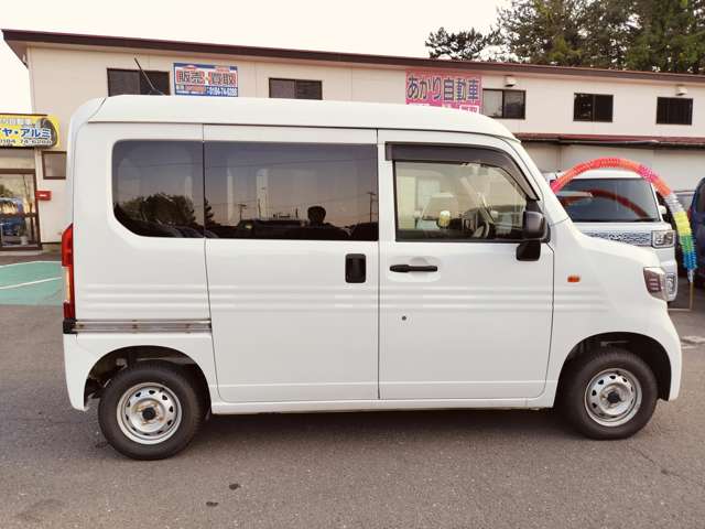 Honda N-VAN 10