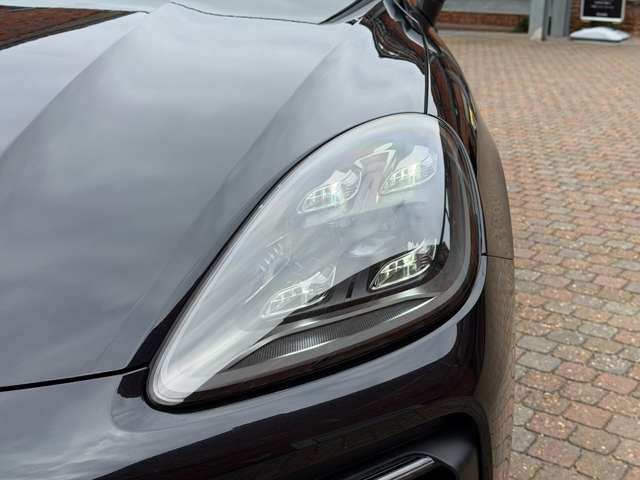 Porsche Cayenne 4