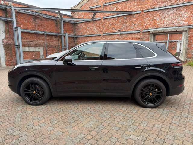 Porsche Cayenne 9