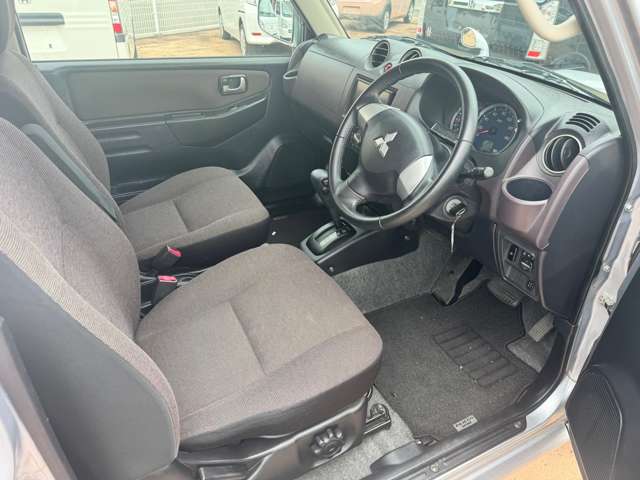 Mitsubishi Pajero Mini 9