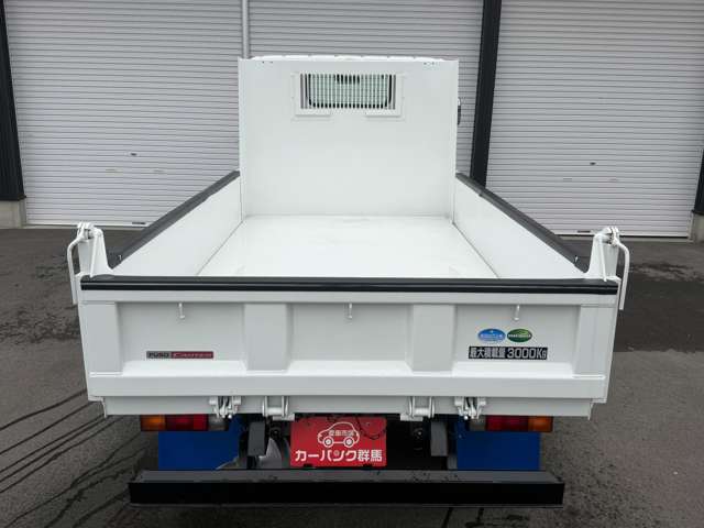 Mitsubishi Fuso Canter 11
