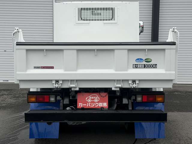 Mitsubishi Fuso Canter 10