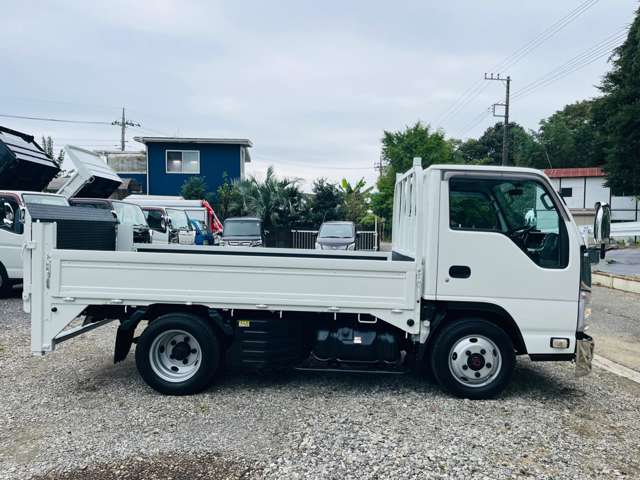 Isuzu Elf 6