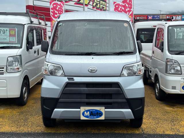 Daihatsu Hijet Cargo 8