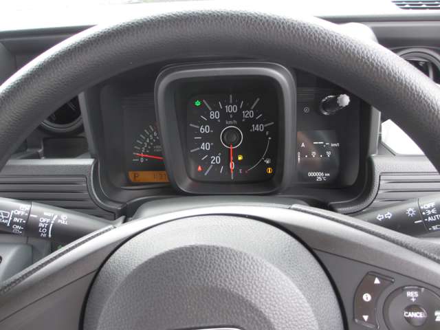 Honda N-VAN 12