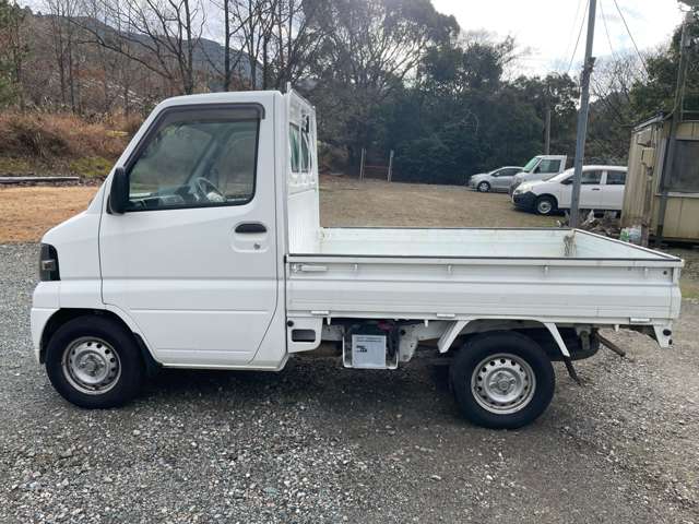 Nissan Clipper Truck 5