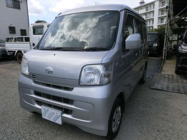 Daihatsu Hijet Cargo 7