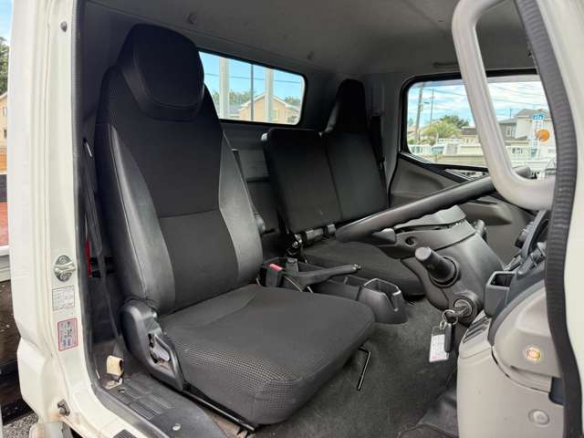 Mitsubishi Fuso Canter 11