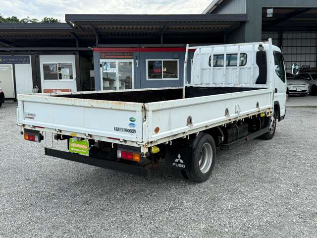Mitsubishi Fuso Canter 7