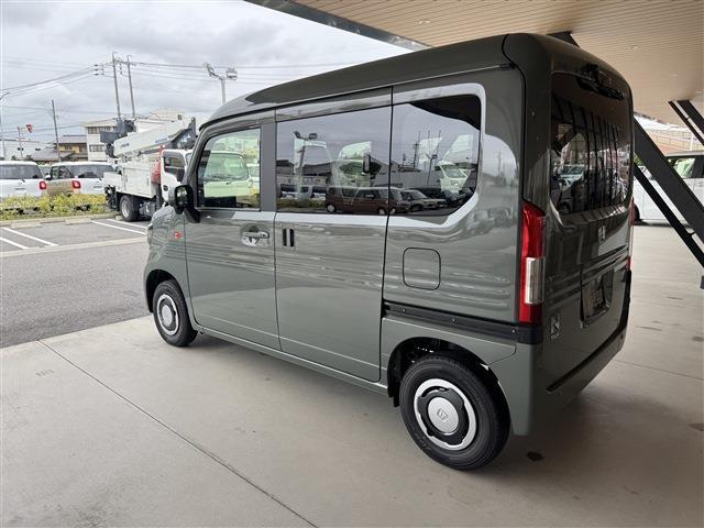 Honda N-VAN 11