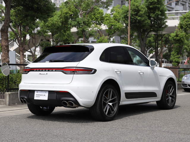 Porsche Macan 7