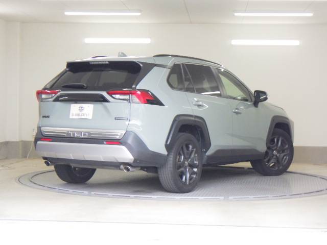 Toyota RAV4 2