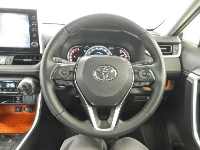 Toyota RAV4 8