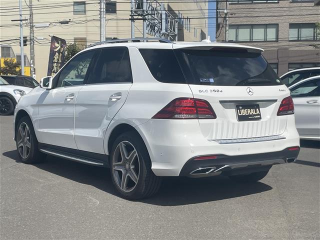 Mercedes-Benz GLE 10