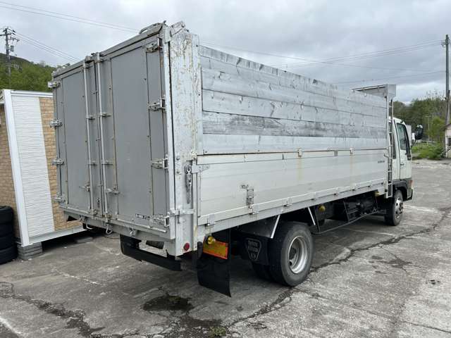Hino Ranger 8