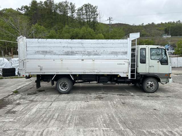 Hino Ranger 10