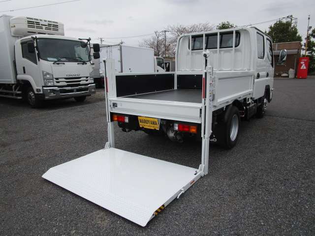 Mitsubishi Fuso Canter 8