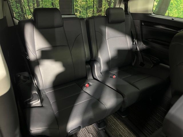 Toyota Alphard 10