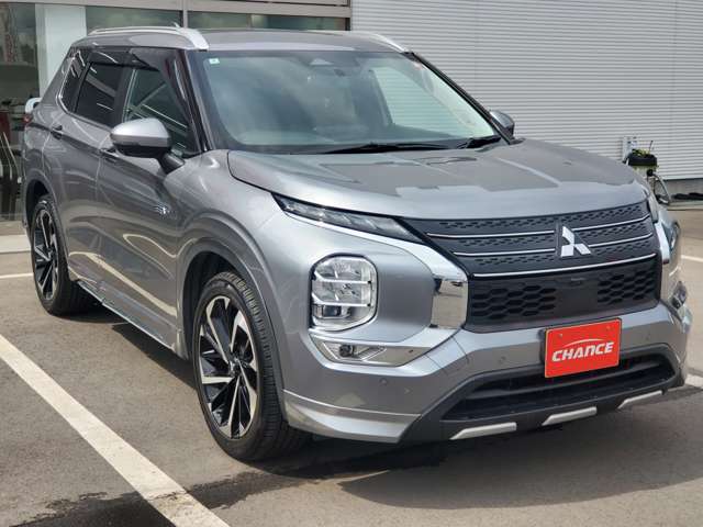Mitsubishi Outlander PHEV 7