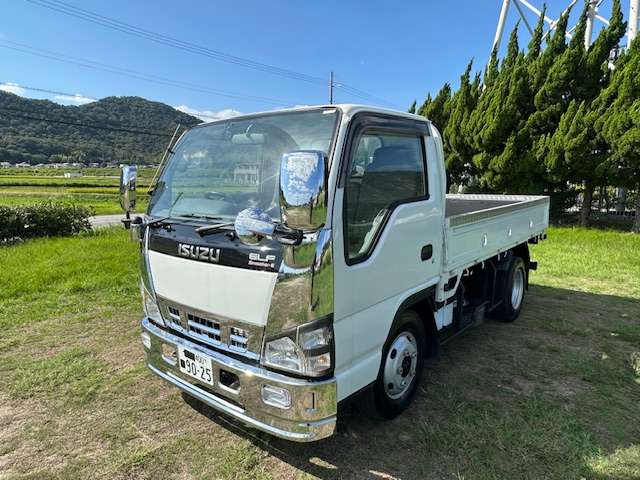 Isuzu Elf 3