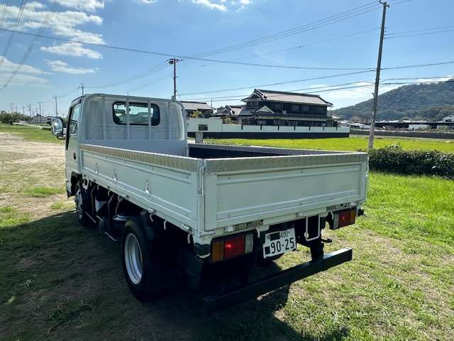 Isuzu Elf 5