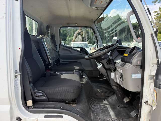 Mitsubishi Fuso Canter 12