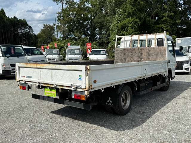 Mitsubishi Fuso Canter 7