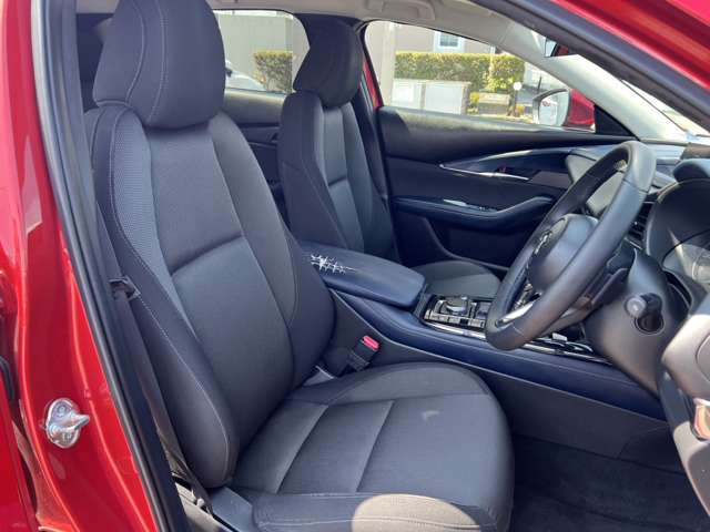 Mazda CX-30 6