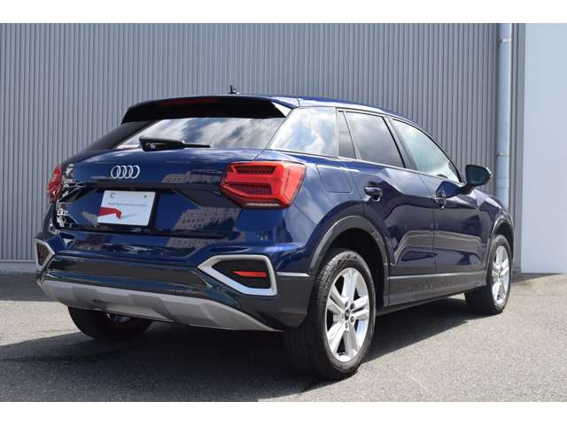 Audi Q2 8