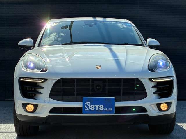 Porsche Macan 9