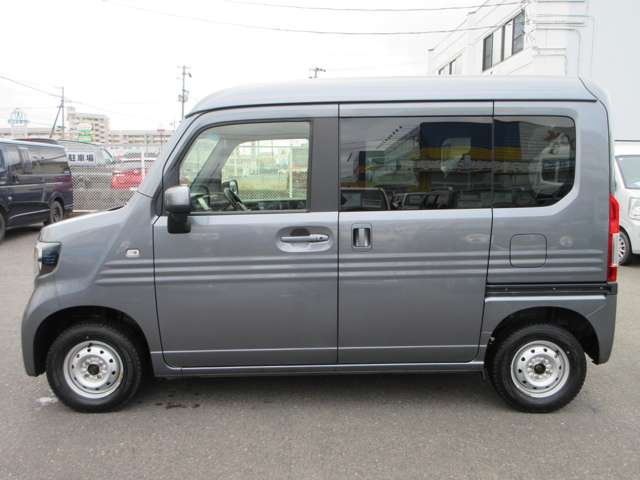 Honda N-VAN 9
