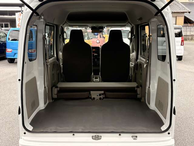 Nissan NV100 Clipper 12