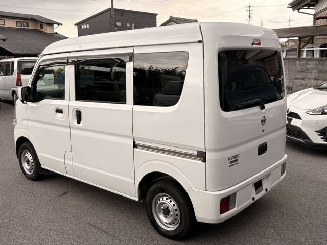 Nissan NV100 Clipper 8