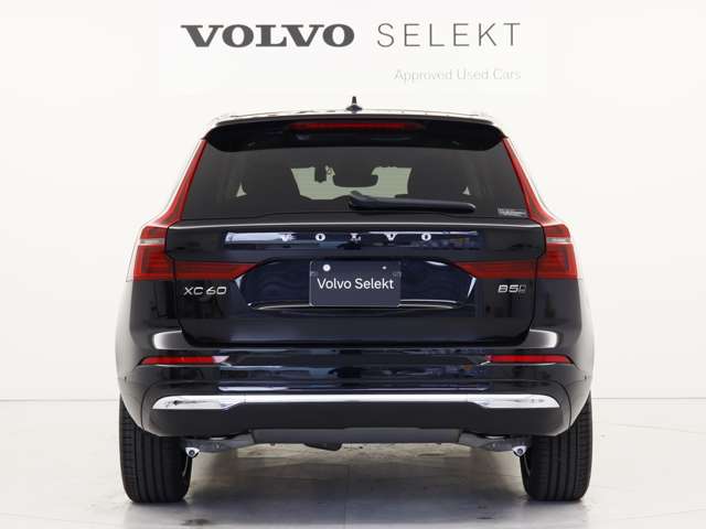 Volvo XC60 4