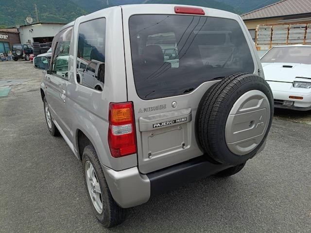 Mitsubishi Pajero Mini 2