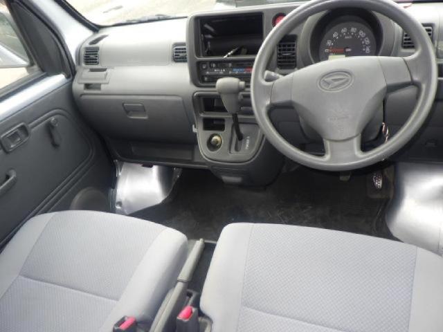Daihatsu Hijet Deck Van 6