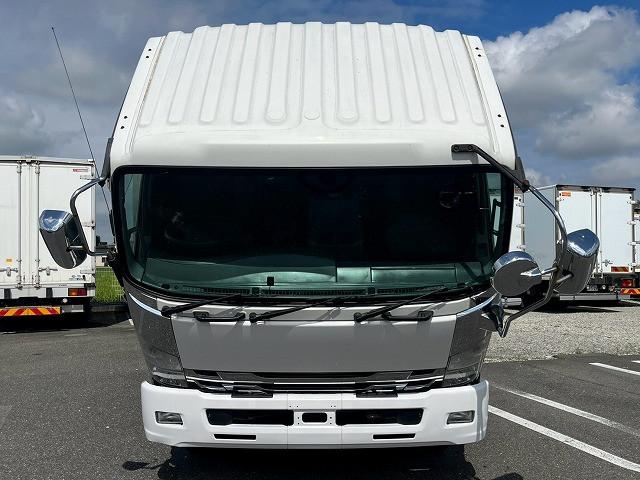Isuzu Forward 4
