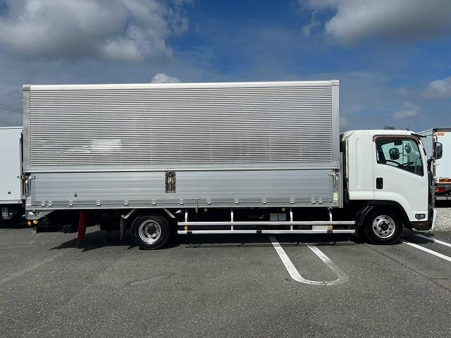 Isuzu Forward 8