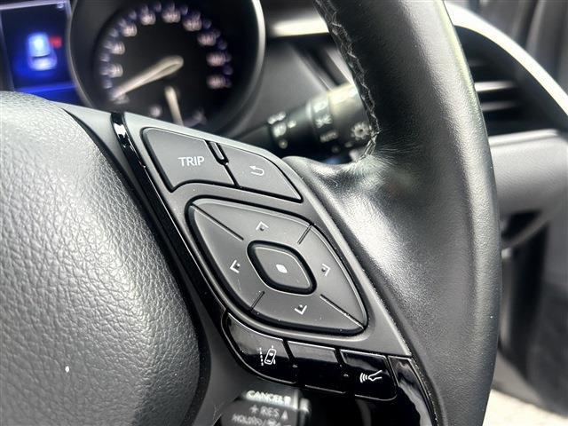 Toyota C-HR 5