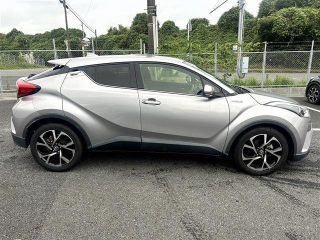 Toyota C-HR 10