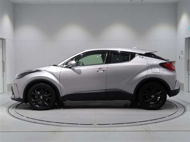 Toyota C-HR 3